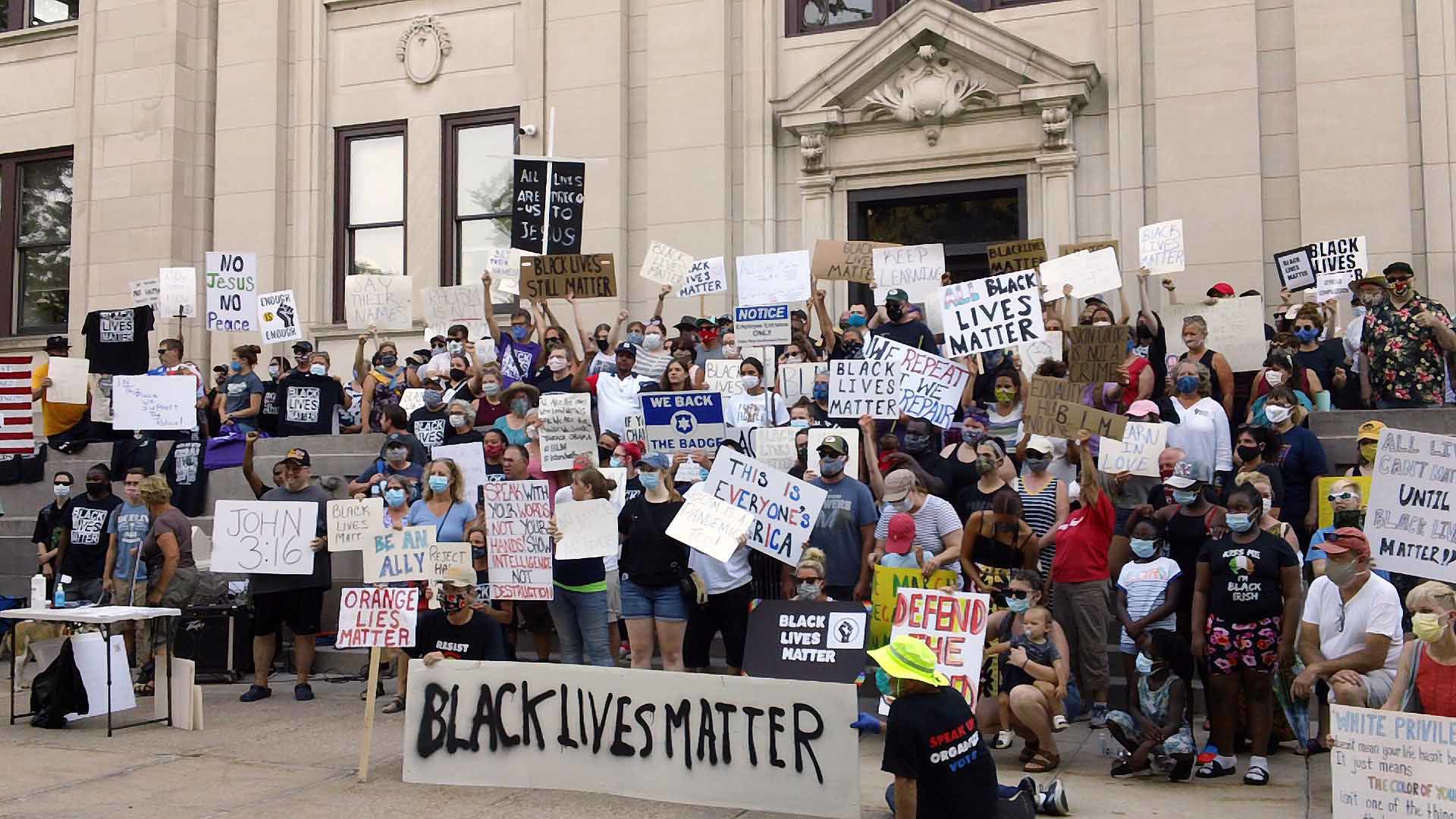 Black Lives Matter protesters educate, march in downtown Baraboo